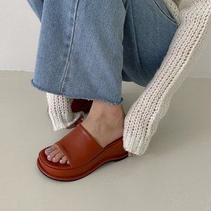 Chunky Burnt Orange/Brown Platform Slides